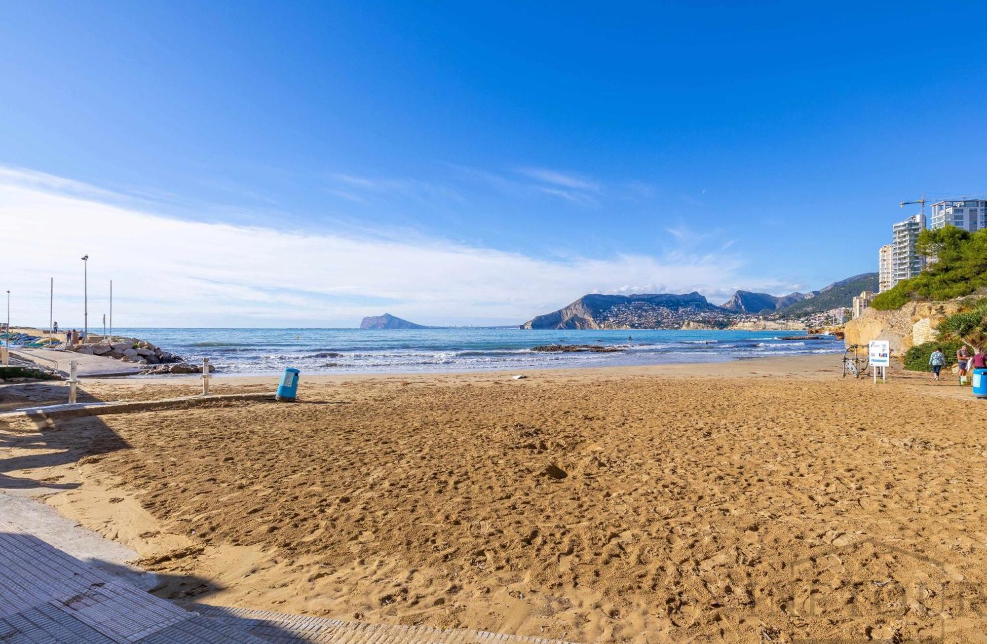 Inftour Medici Apartamento Calp Extérieur photo