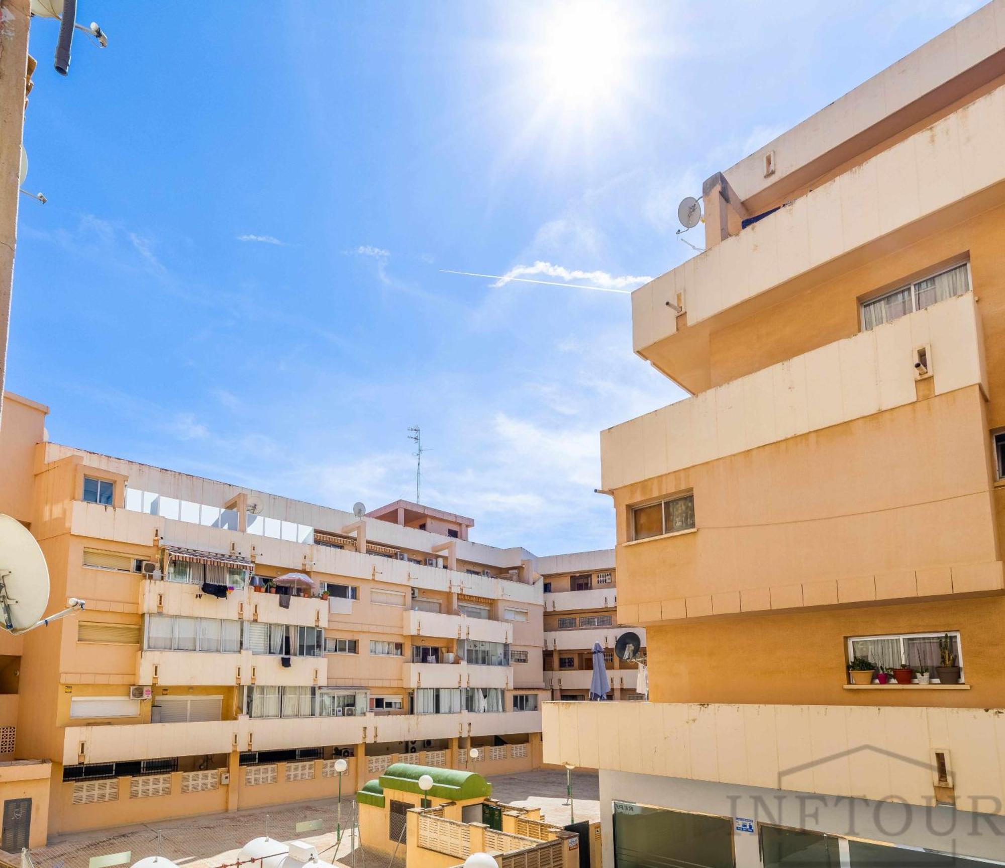 Inftour Medici Apartamento Calp Extérieur photo